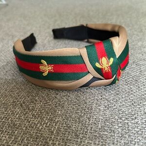 NWT Gucci Bee Multicolor Poly headband in brown, green, red, yellow, statement